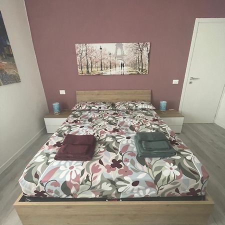 Residenza Il Melograno Fiera Apartment Verona Bagian luar foto
