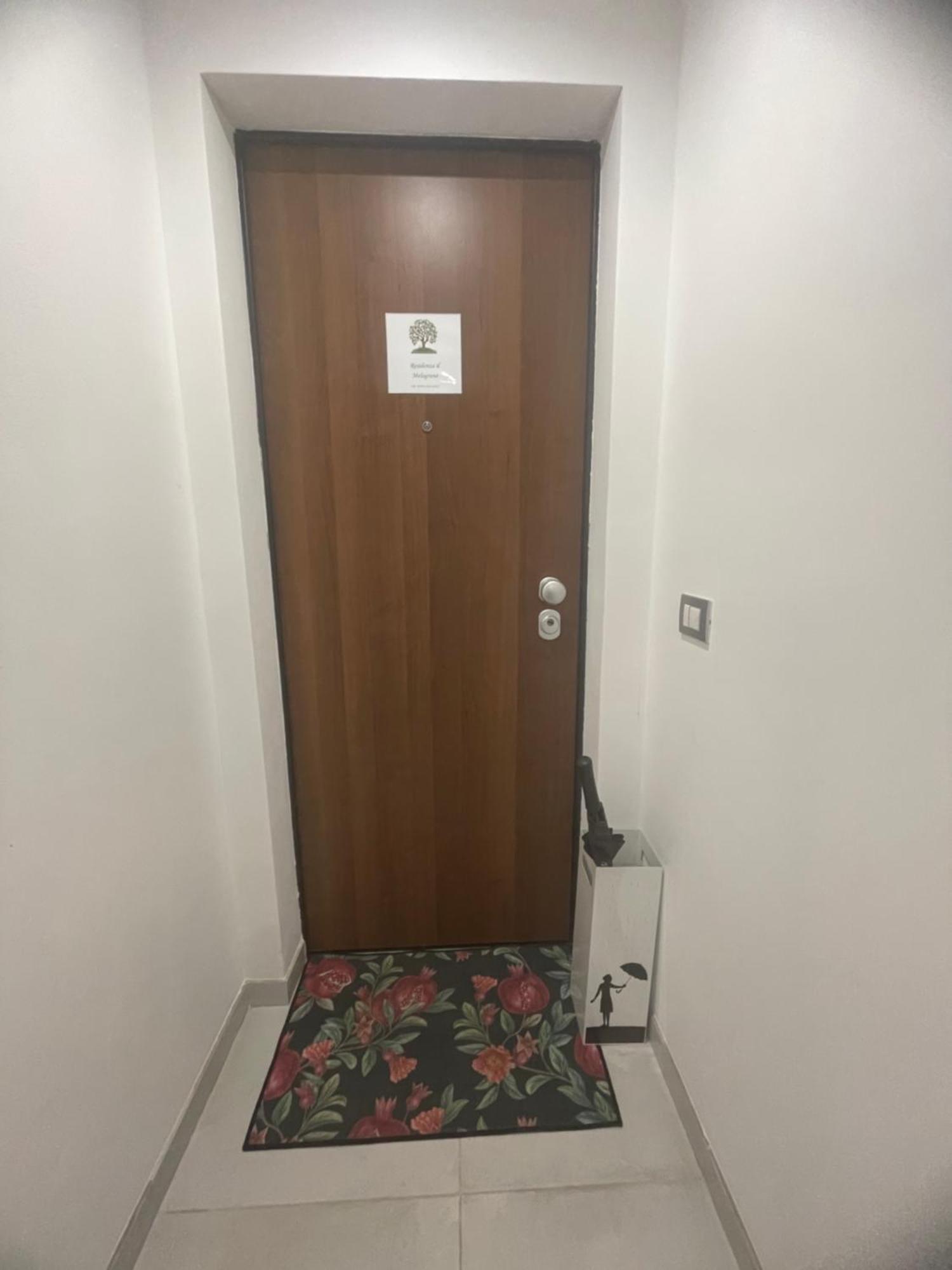 Residenza Il Melograno Fiera Apartment Verona Bagian luar foto