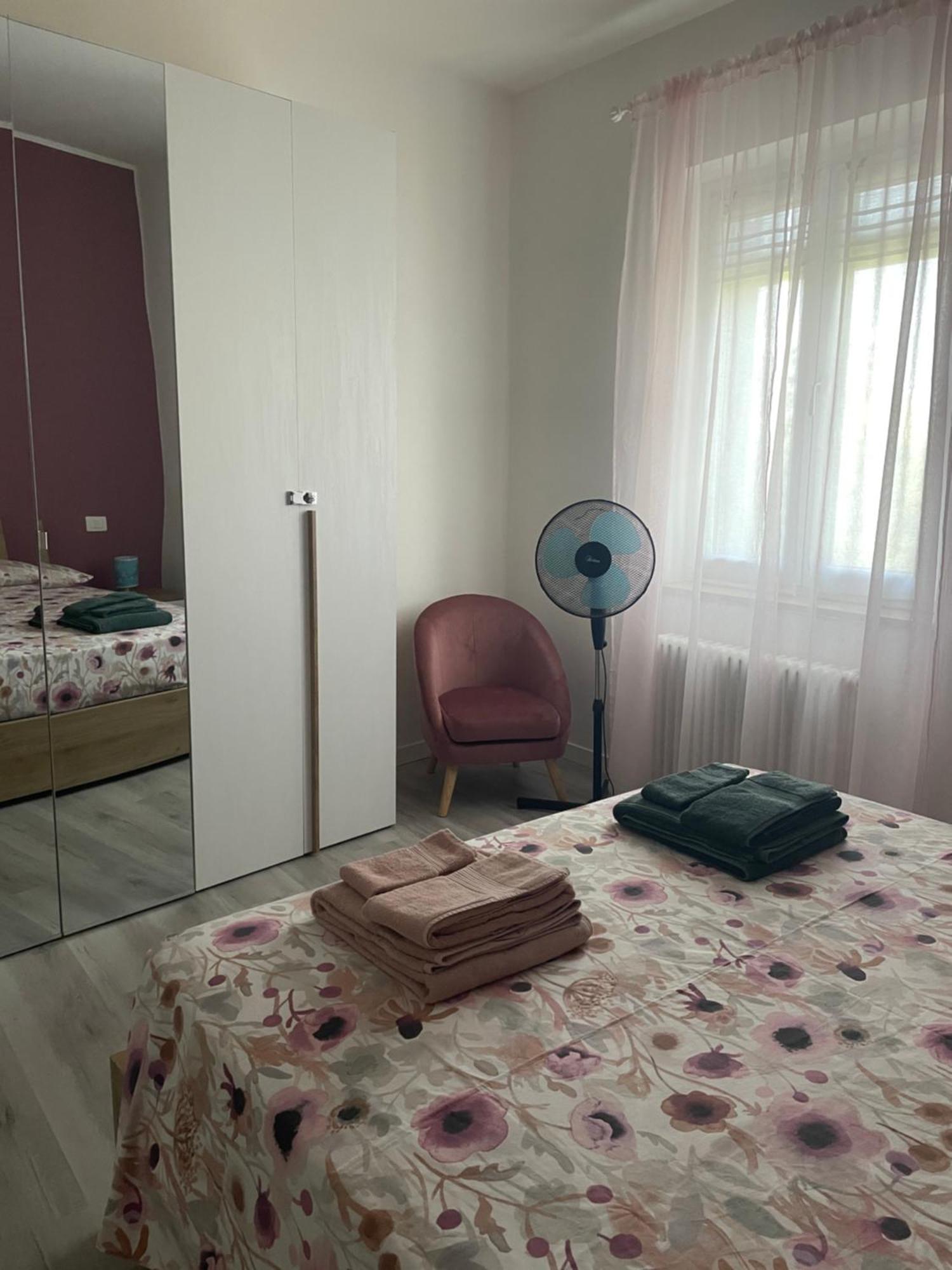 Residenza Il Melograno Fiera Apartment Verona Bagian luar foto